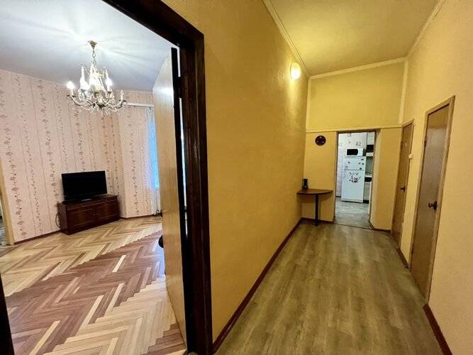 Апартаменты Невский 13 С Балконом