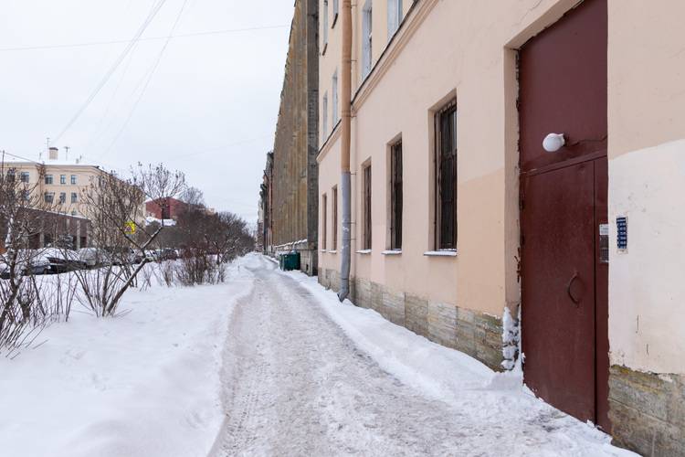 Студия У Метро Балтийская