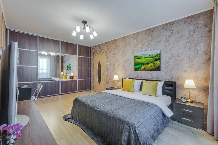 Просторные Апартаменты Возле Ленинского Проспекта