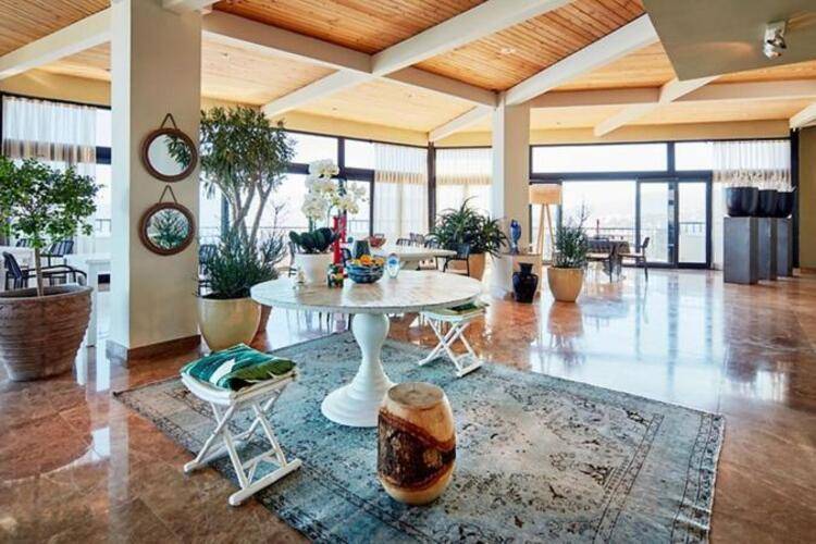 Med-Inn Boutique Hotel