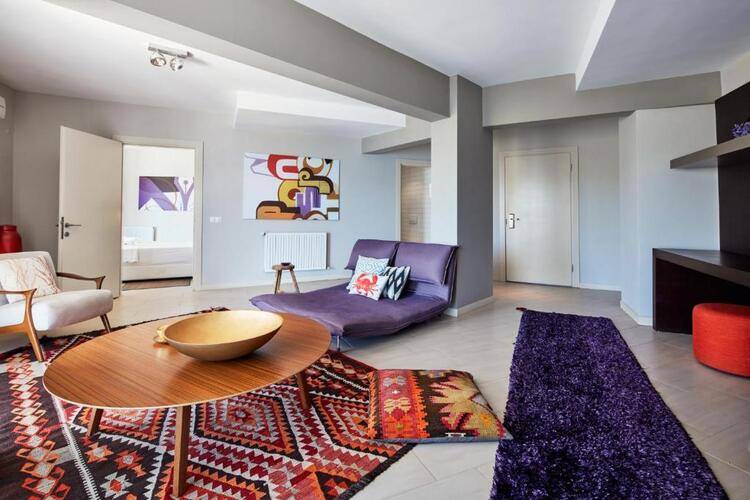Med-Inn Boutique Hotel