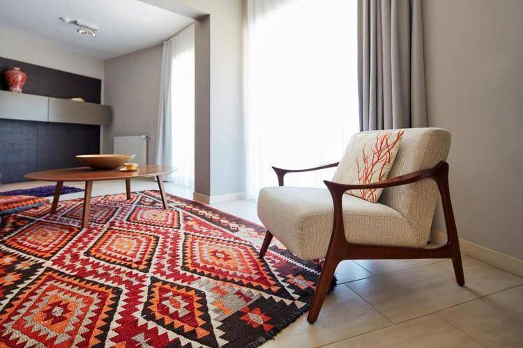 Med-Inn Boutique Hotel