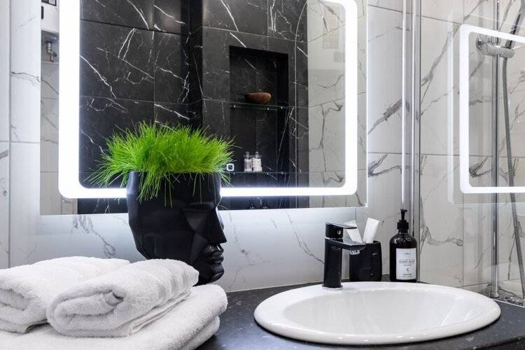 Апартаменты Roomyroom Emerald