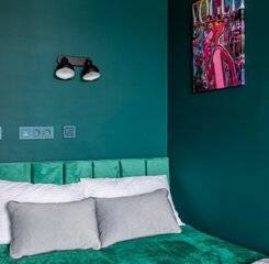 $item['hotel']['name']