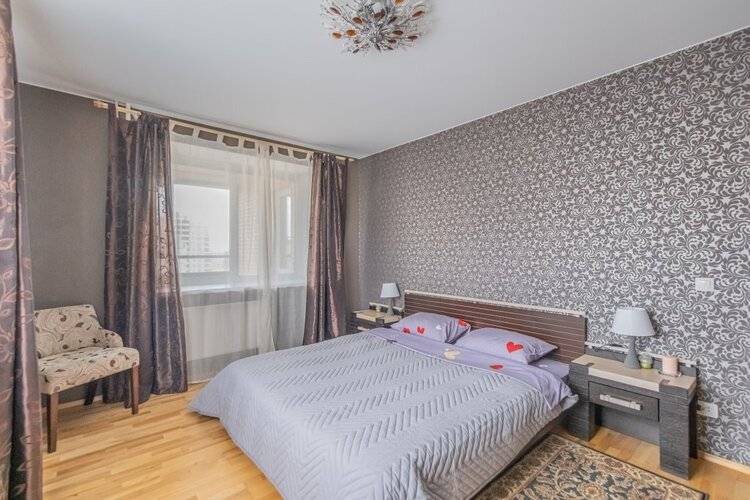 Квартира На Космонавтов 61/2