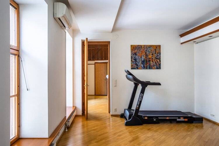 Апартаменты Art Home У Эрмитажа 7 Комнат С Видом На Неву