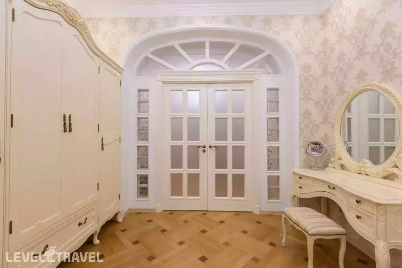 Апартаменты Samoцвет На Набережной Канала Грибоедова 49