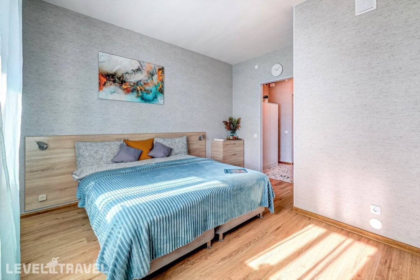 фотографии отеля Апартаменты Веста - Солнечная Студия С Панорамной Лоджией в Россия(Московский район) - фото №6