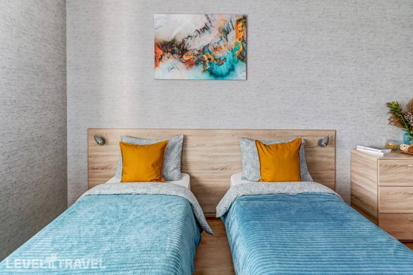 фотографии отеля Апартаменты Веста - Солнечная Студия С Панорамной Лоджией в Россия(Московский район) - фото №4