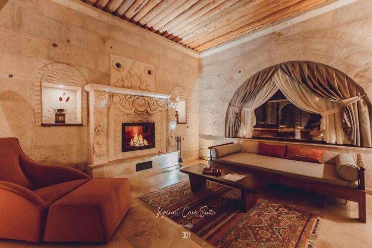 Anka Cave Suites