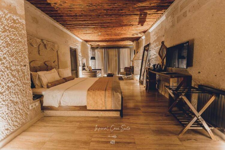 Anka Cave Suites