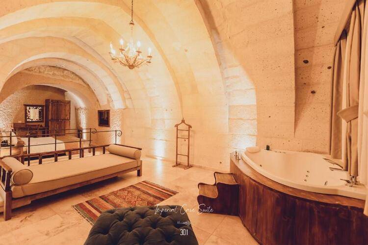 Anka Cave Suites
