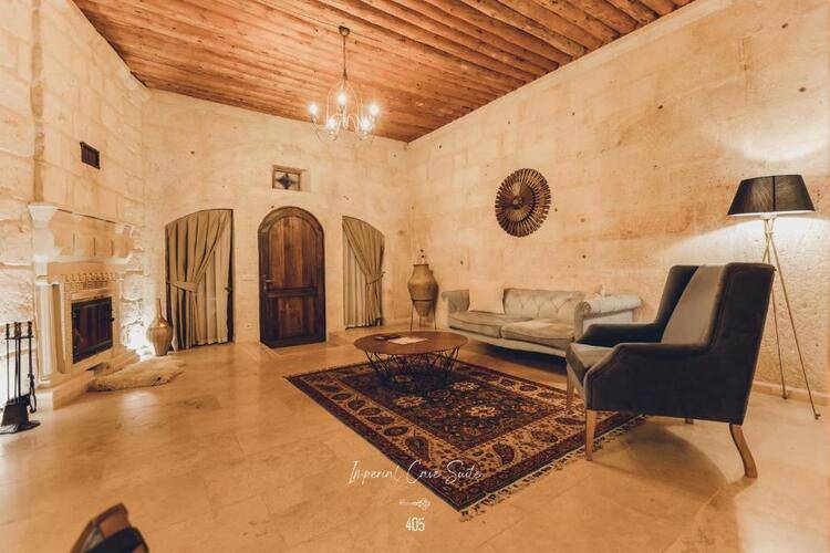Anka Cave Suites