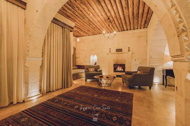Anka Cave Suites