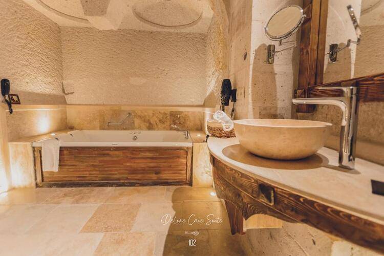 Anka Cave Suites