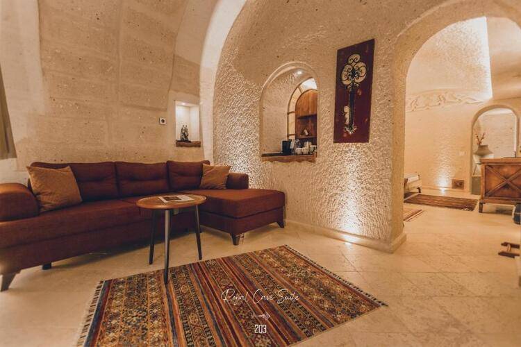 Anka Cave Suites