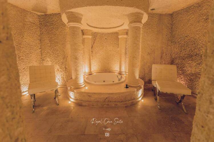 Anka Cave Suites