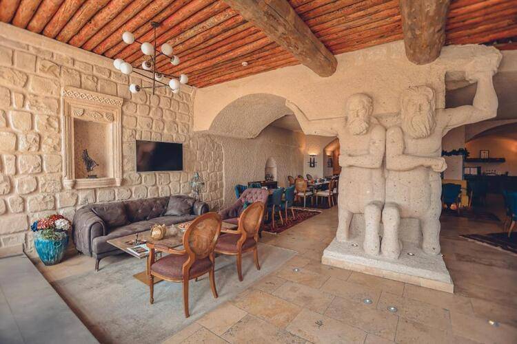 Anka Cave Suites