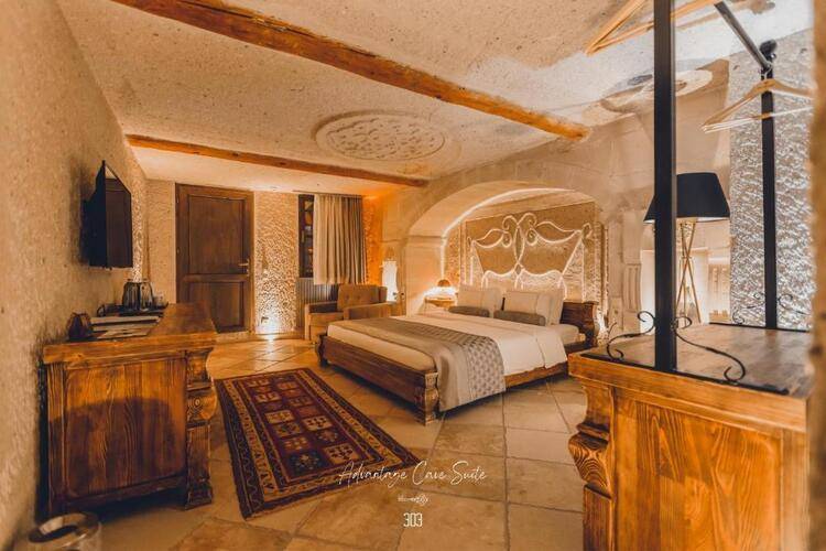 Anka Cave Suites