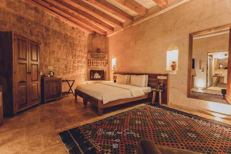 Anka Cave Suites