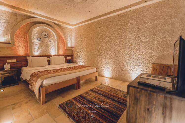 Anka Cave Suites