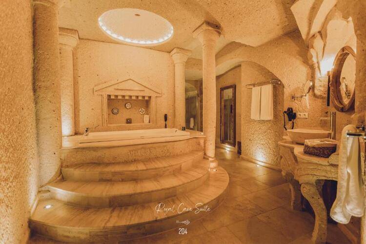Anka Cave Suites