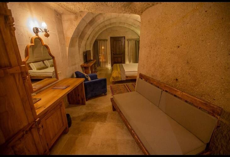 Anka Cave Suites