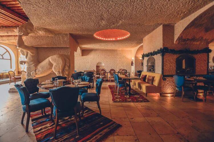 Anka Cave Suites
