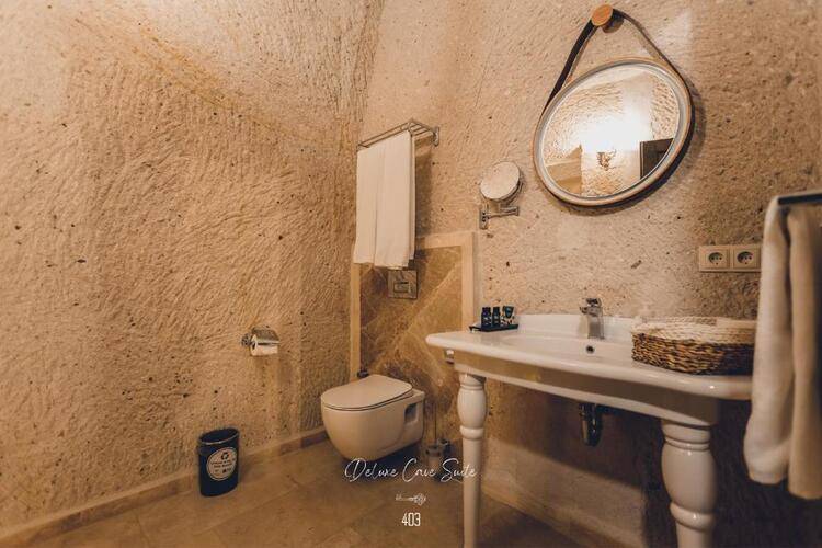 Anka Cave Suites