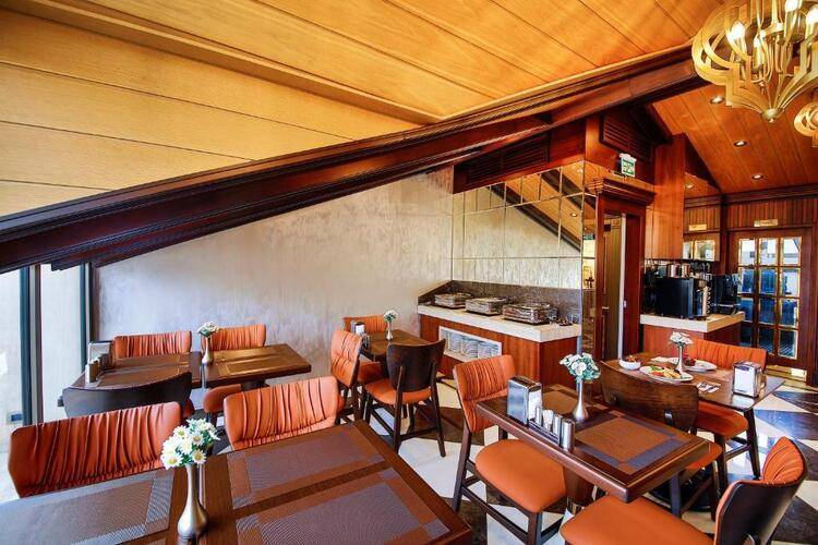 Manors Hotel
