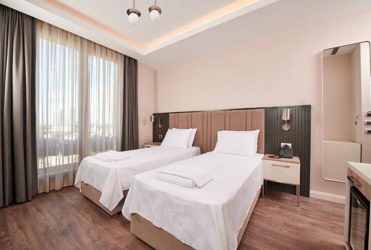 Livinton Hotel
