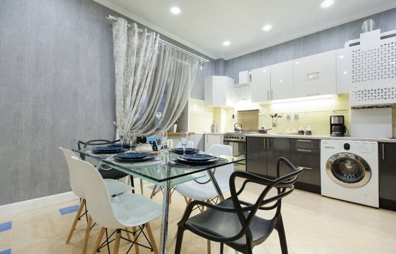 Апартаменты Happy Home Большая Семейная Квартира