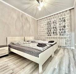 $item['hotel']['name']