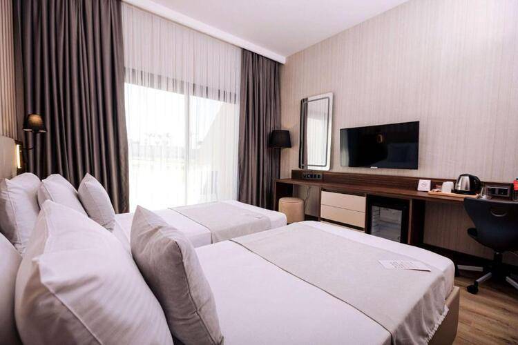 Ramada By Wyndham Cesme Hotel