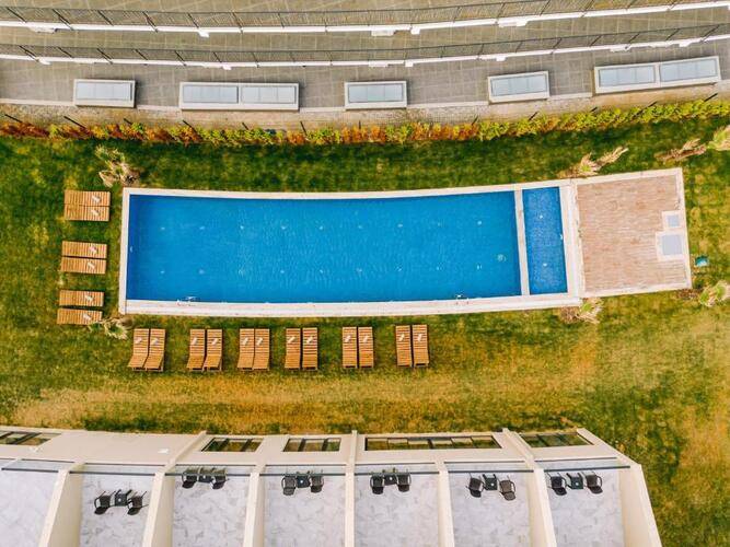 Ramada By Wyndham Cesme Hotel