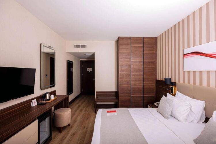 Ramada By Wyndham Cesme Hotel
