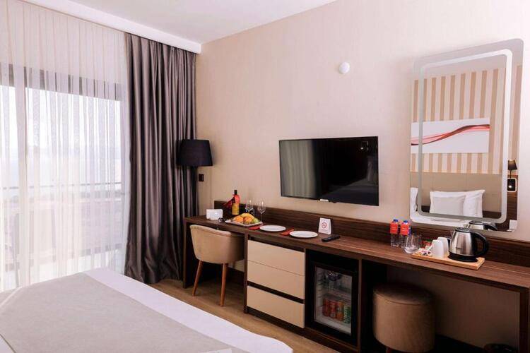 Ramada By Wyndham Cesme Hotel