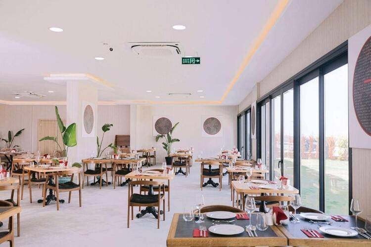 Ramada By Wyndham Cesme Hotel