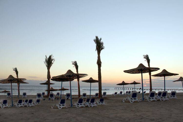 Amarina Queen Resort