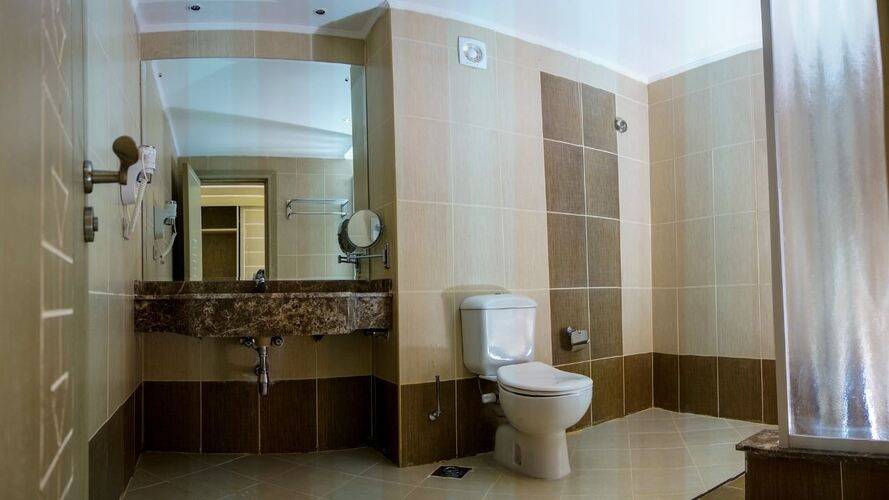 Amarina Queen Resort