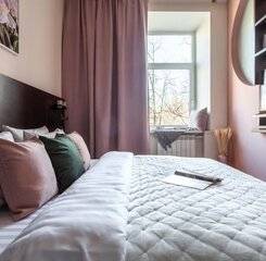 $item['hotel']['name']