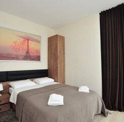 $item['hotel']['name']