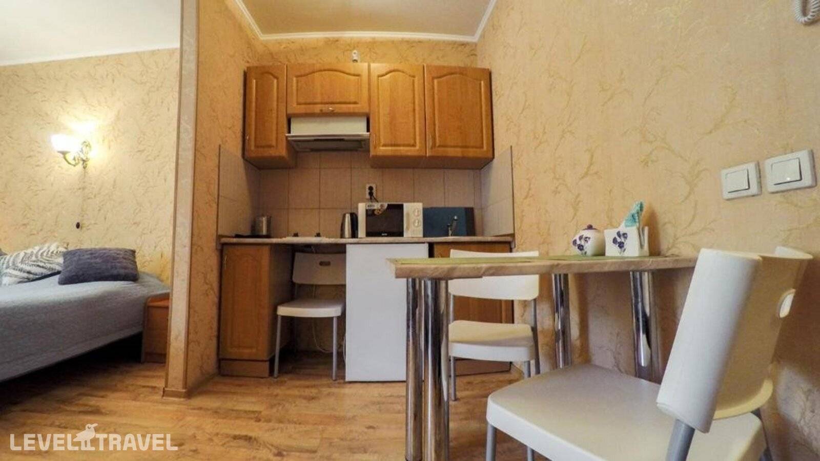 Изображение отеля 8