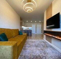 $item['hotel']['name']