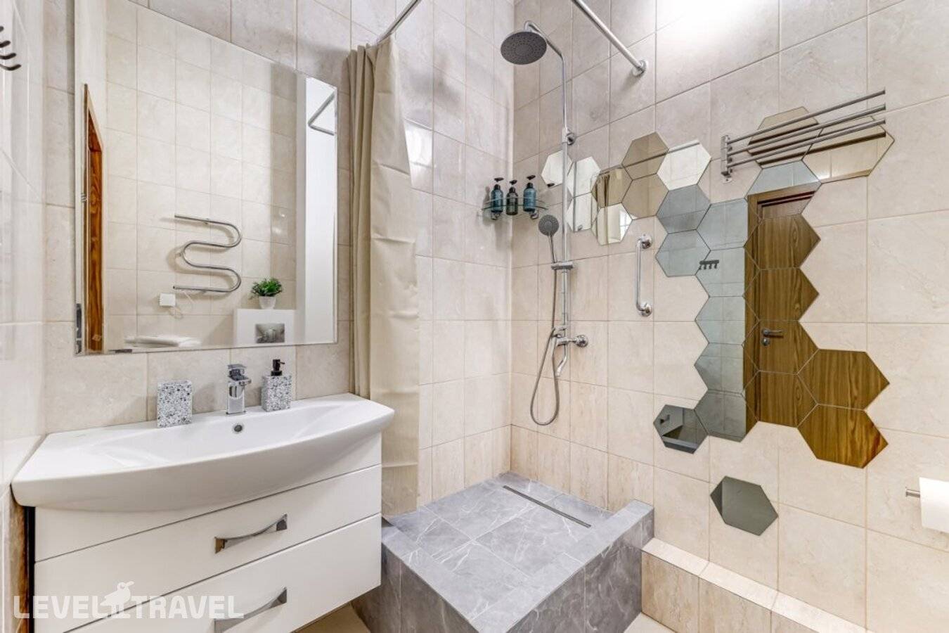 фотографии отеля Жилое Помещение У Нии Петрова 2 в Россия(Курортный район) - фото №6