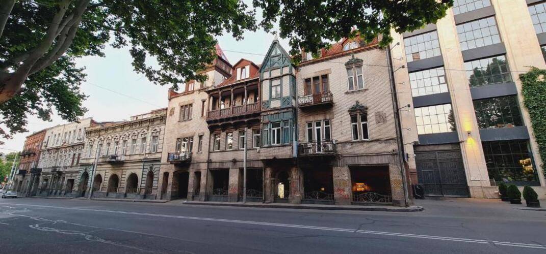 Zemeli Hotel
