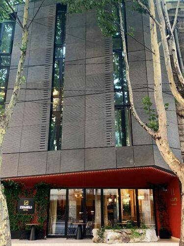 Zemeli Hotel