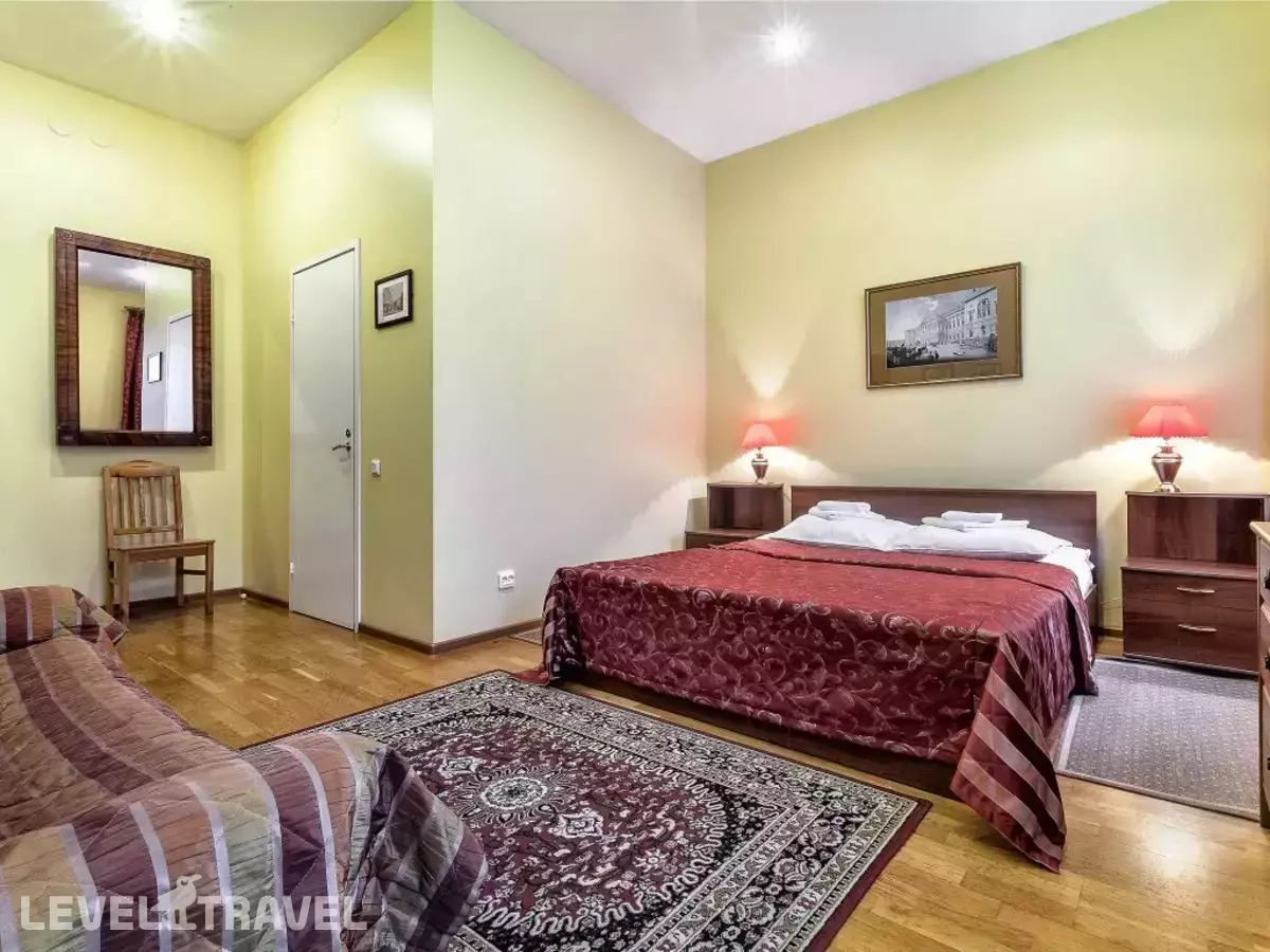 Комнаты. Невский 23