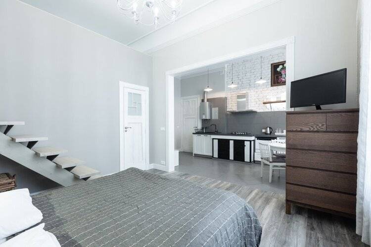 Квартира 1912 В Доме С Совами