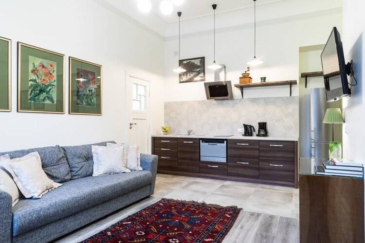 Квартира 1912 В Доме С Совами